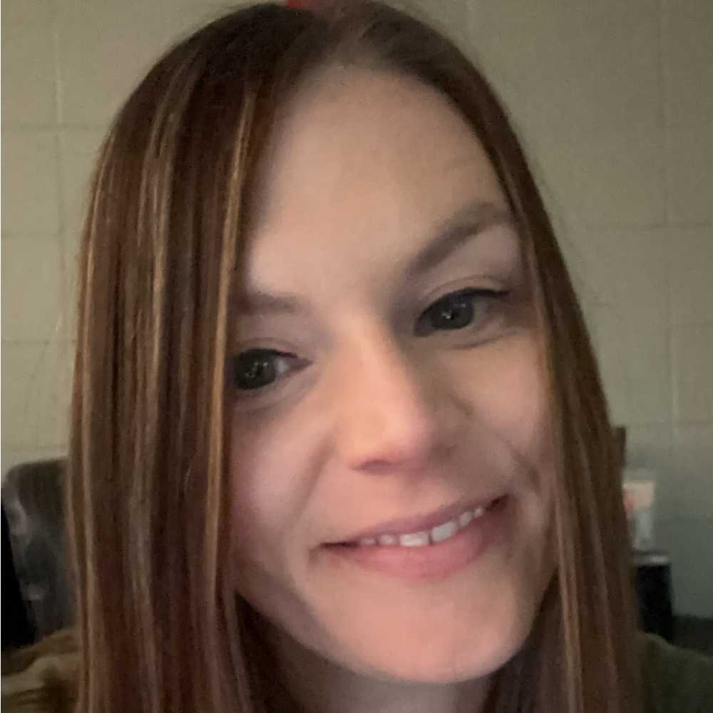 Meet your Posher, Tiffany
